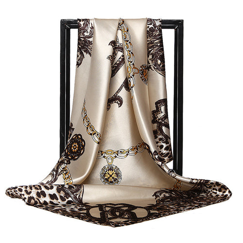 Retro Ladies Silk Scarf Bandana Fashion Women Printed Hijab Scarf Leopard Chain Pattern Large Square Scarves Wrap